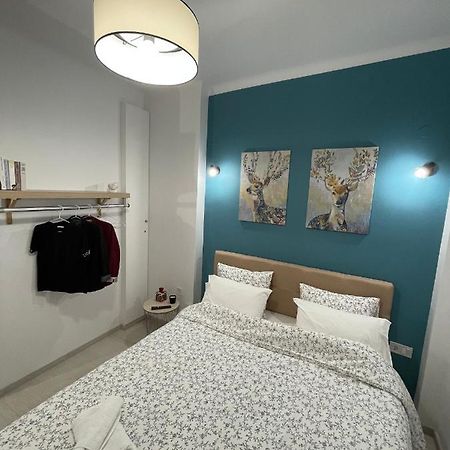 1Bd - Deer Traveler Central Apt Thessaloniki Exterior photo